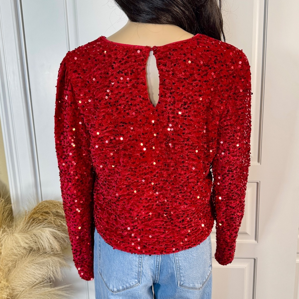 RED SEQUIN LONG SLEEVE CROP TOP - Picture 6 of 9